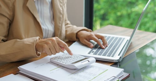 Can Refinancing Your Student Loans Save You Money?