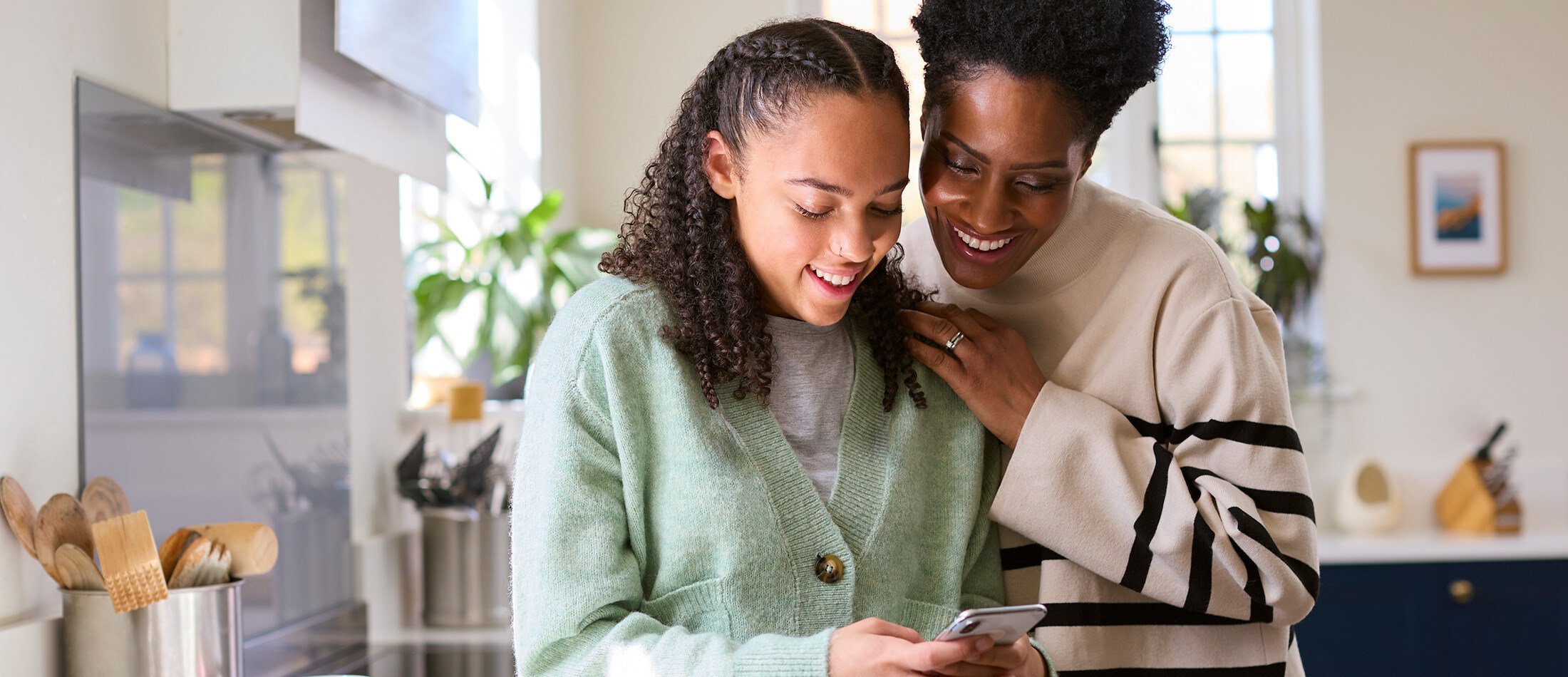 iStock-1591806948_2200X950-02