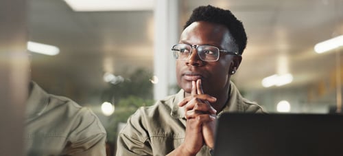 To Refi or Not to Refi Your Student Loans